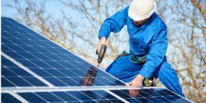 Installation Maintenance Panneaux Solaires Photovoltaïques à Trebons-sur-la-Grasse
